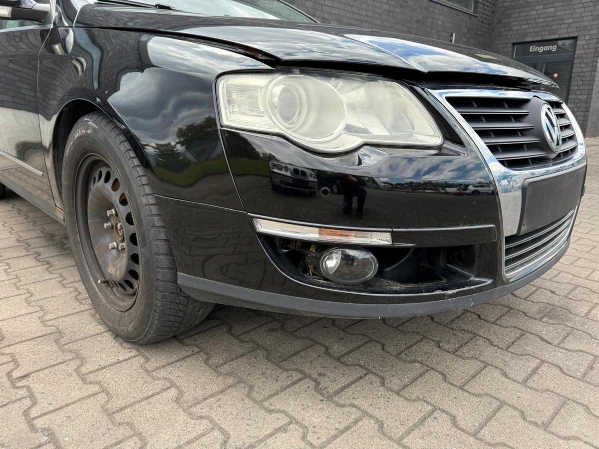 VW Passat 3C B6 original Stoßstange Stoßfänger vorn L041 Brillantschwarz BJ05